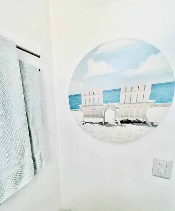 Paradise Hideaway Entire Guest Home Near Beach Clearwater Exteriör bild